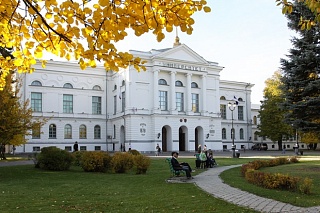 Graduates of leading universities are studying at TSU 