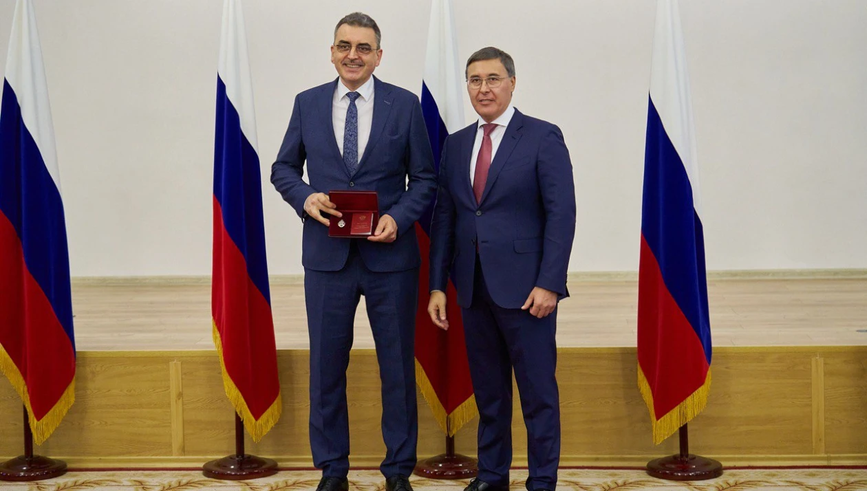 TSU rector received the award from the head of the Ministry of Science and Higher Education