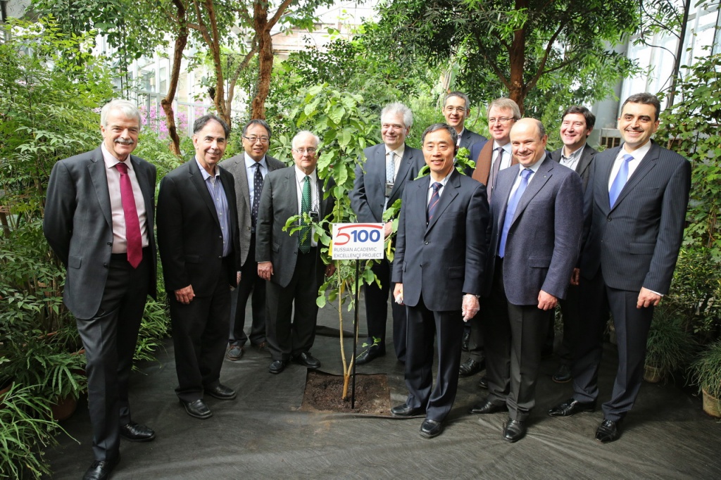 Staff of TSU Botanical Garden: Tree of 5-100 will give its first fruit