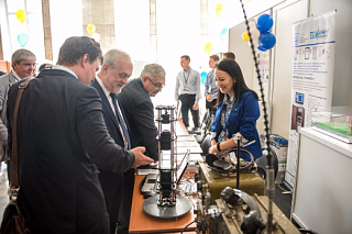 Experts will discuss new materials, electronics, and energy