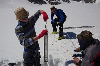 Scientists will register the Altai glaciers