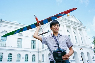 TSU school of aircraft modeling will create airplanes and kites