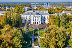 Freshman course: immersion in the university environment